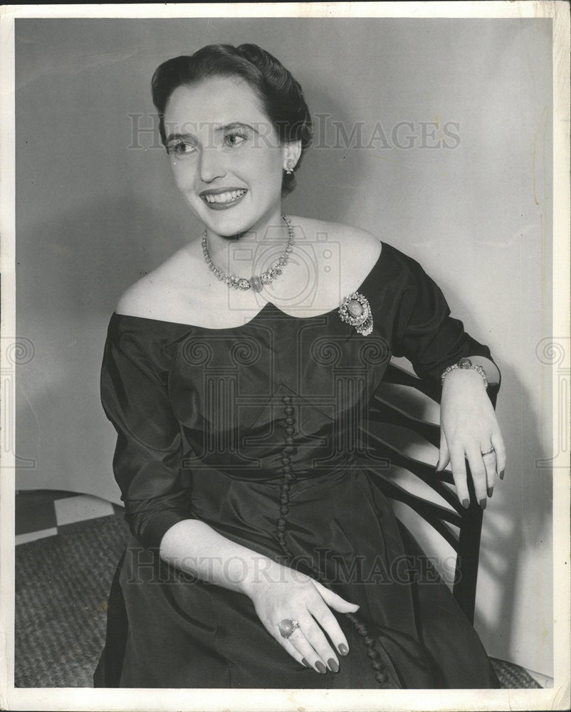 1952 Press Photo Mrs Charles Percy - Historic Images