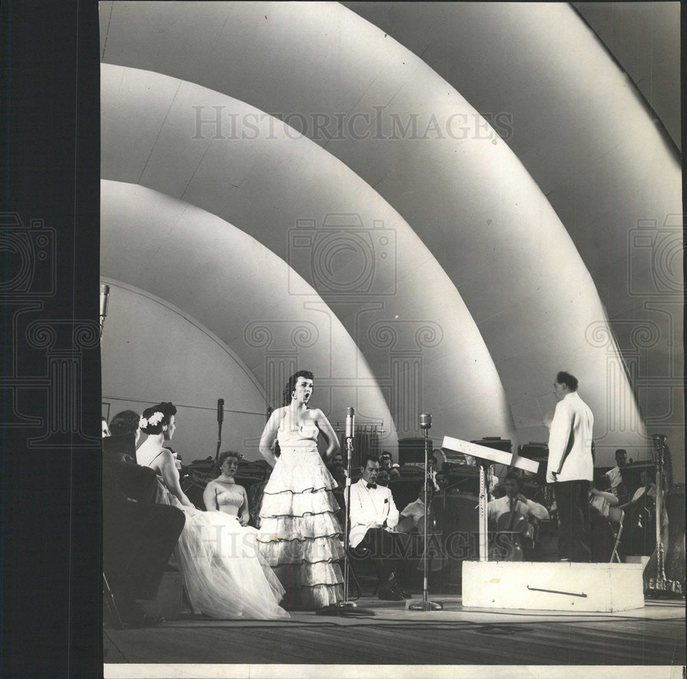 1956 Press Photo Audrey Paul Opera Singer - Historic Images