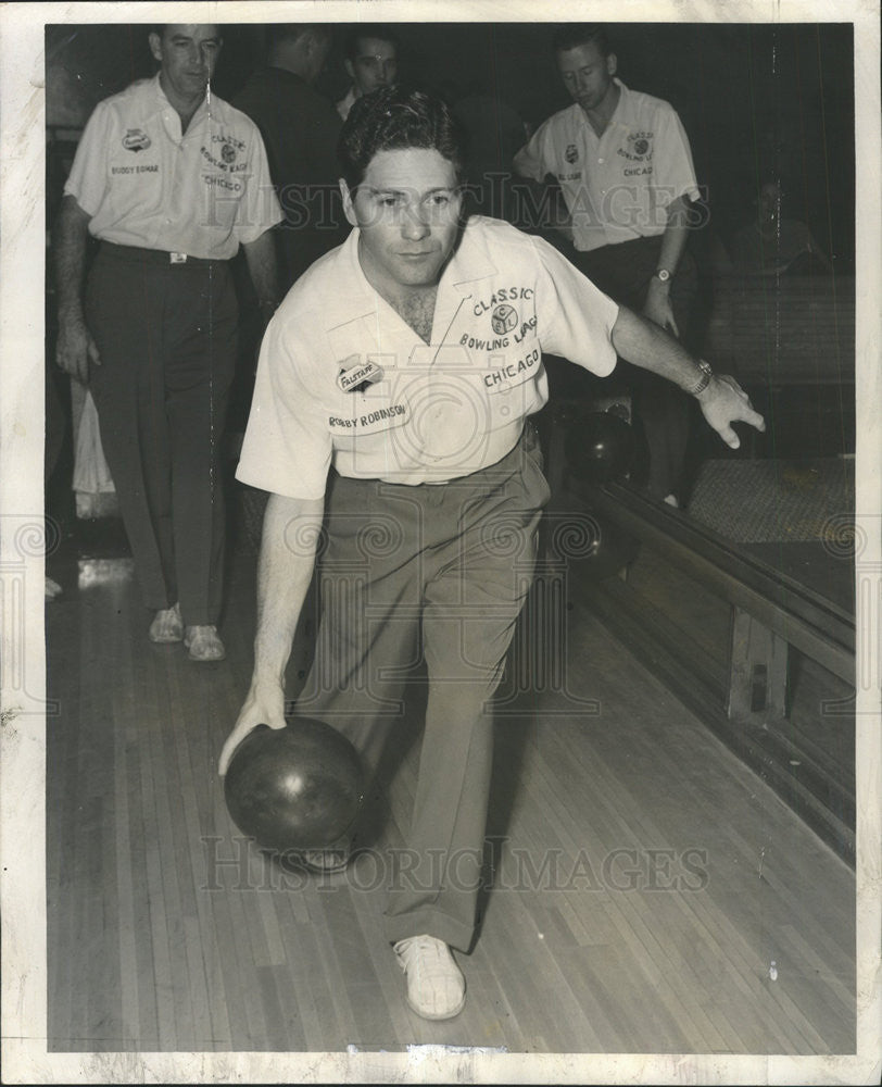 1955 Press Photo Robby Robinson city&#39;s top bowler - Historic Images