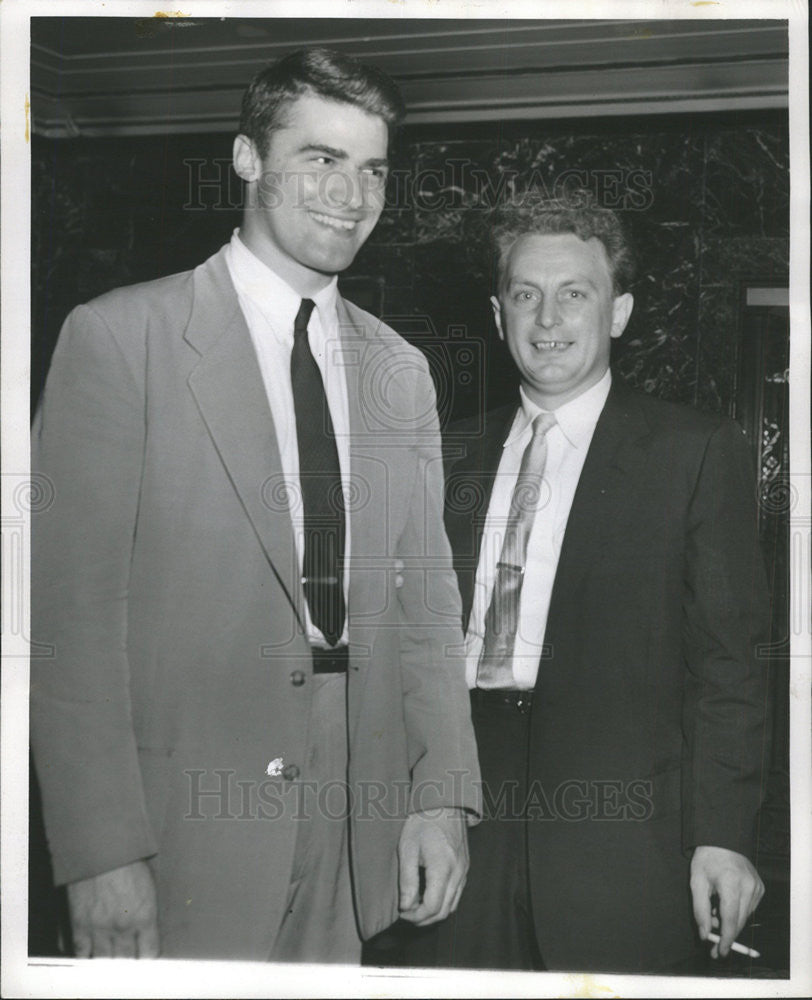 1955 Press Photo Pat McGrady member Polish Ambassador Group - Historic Images