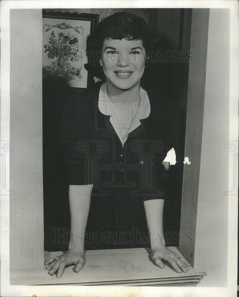 1954 Press Photo Arlene McQuade American Stage Film Television Actress - Historic Images