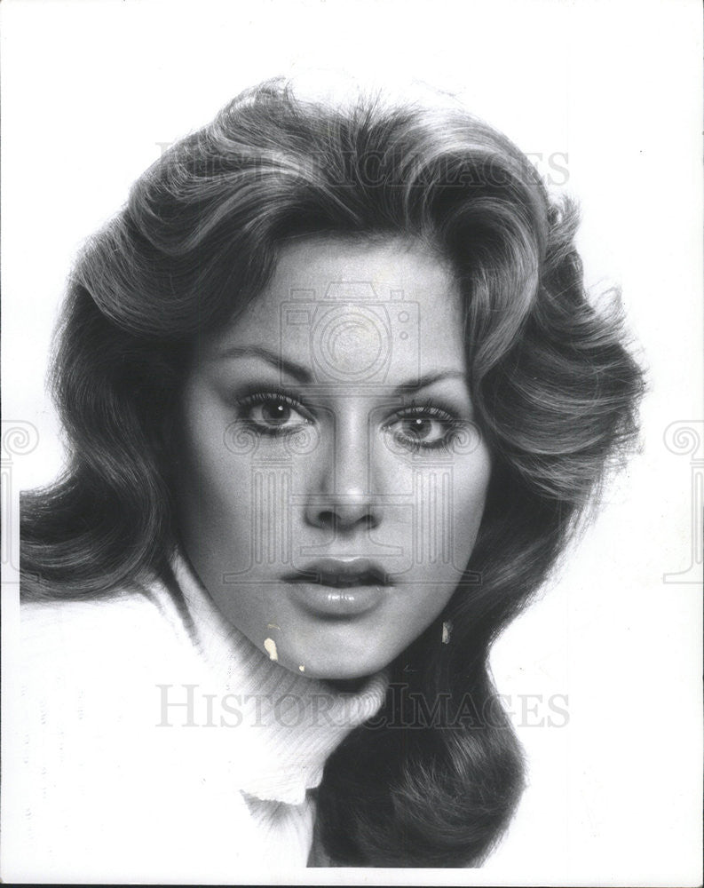 Susanne Reed Code R Susanne Reed Actress 60 Photos - Moonagedaydream.film