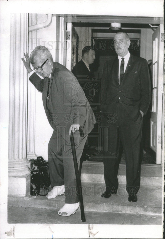 1965 Press Photo President Johnson With Former Press Secretary George Reedy - Historic Images