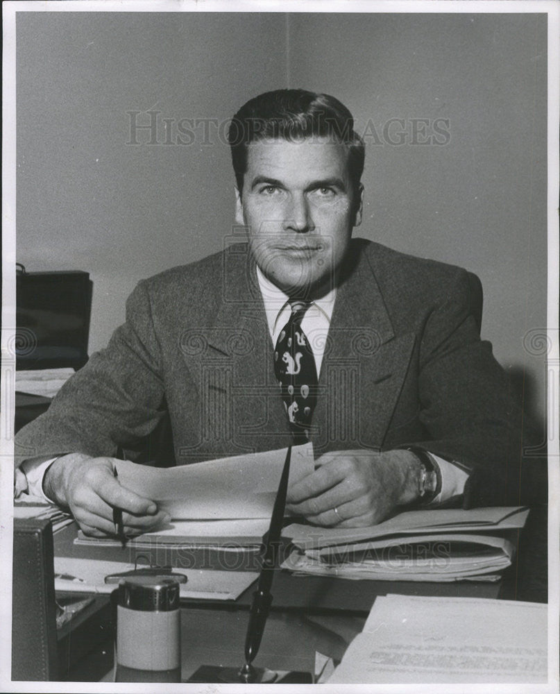 1954 Press Photo C. L. McEvoy of Cuneo - Historic Images