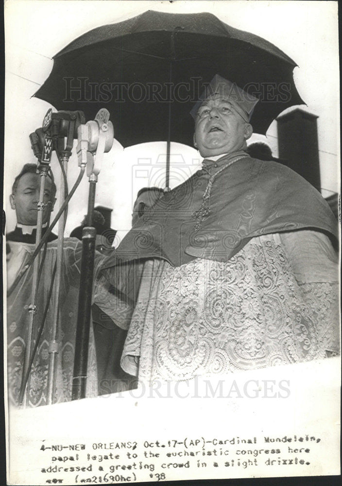 1938 Press Photo Cardinal Mundelein Papal Legate Eucharistic Congress - Historic Images