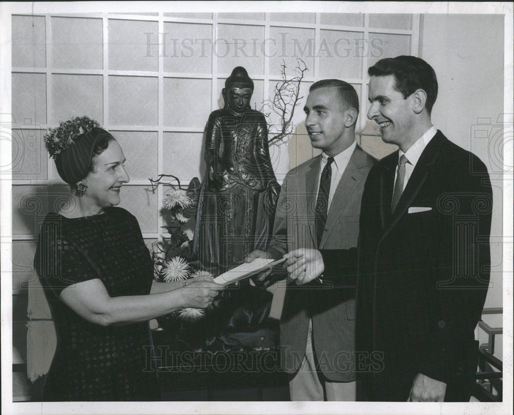 1958 Press Photo Mrs Ruth Mauerman,Lewis Szanta,Richard Butler - Historic Images