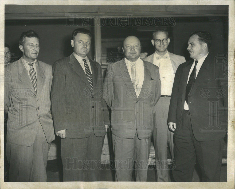 1955 Press Photo Grim Vladimir Matskevich leader Russian group - Historic Images