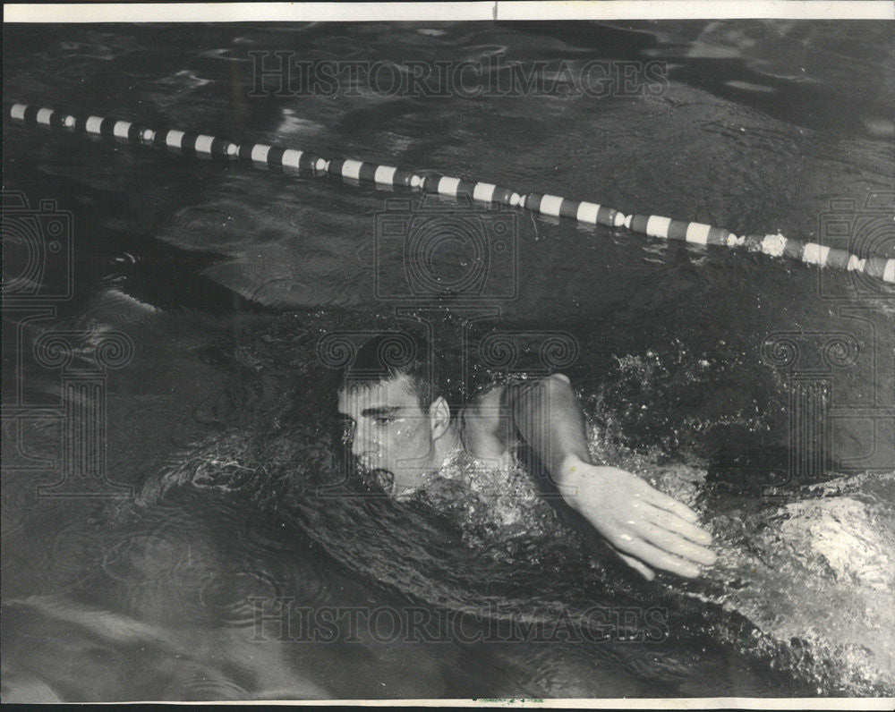 1966 Press Photo Brad Matten swimming - Historic Images