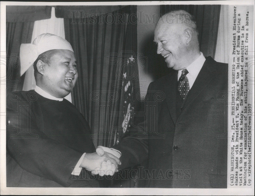 1957 Press Photo Pres Eisenhower And Injured Burma U Win Maung At White House - Historic Images