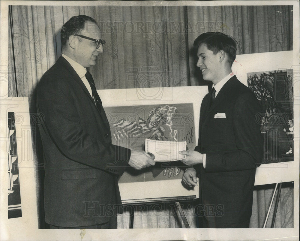 1962 Press Photo Harold Mayer Oscar Mayer Co. scholarship award James Grega - Historic Images