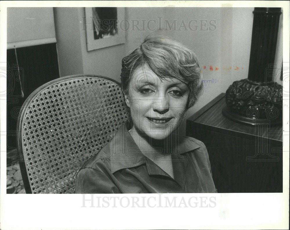 1983 Press Photo Michele McBride a survivor of Our Lady of Angels