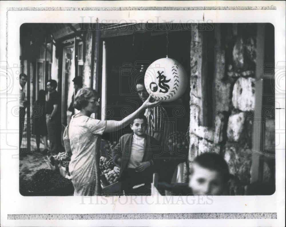 1968 Press Photo Sox souvenir in Mardin Turkey - Historic Images