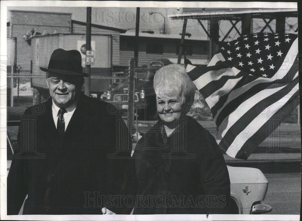 1967 Press Photo John L. Wane Chicago Illinois Politician Government Executive - Historic Images