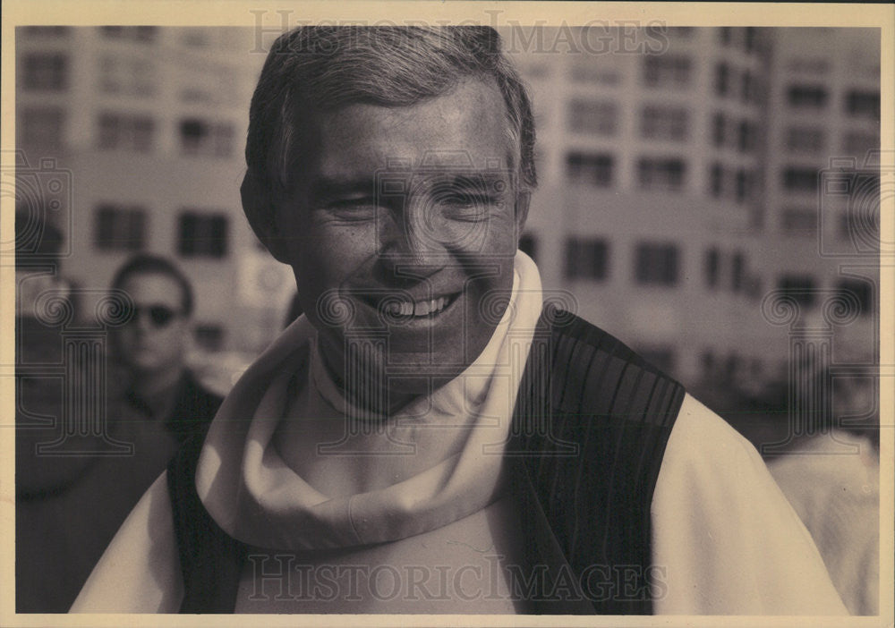 1993 Press Photo Father Jack Wall/St. Patrick&#39;s Church/Catholic/Priest/Chicago - Historic Images