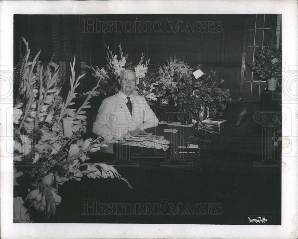 1951 Press Photo Howard Hill Wanzer President of Sidney Wanser And Sons Dairy - Historic Images