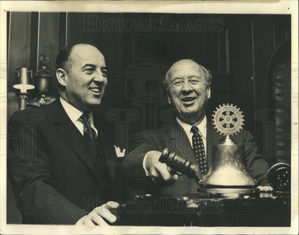 1966 Press Photo H. Stanley Wanzer/Emmett Dedmon/Editor/Chicago Sun-Times - Historic Images