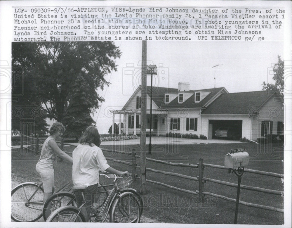 1966 Press Photo Lynda Bird Johnson Lewis Phenner Family Visit - Historic Images