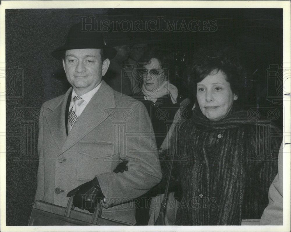 1986 Press Photo Judge Reginald Holzer Corruption Federal Trial - Historic Images