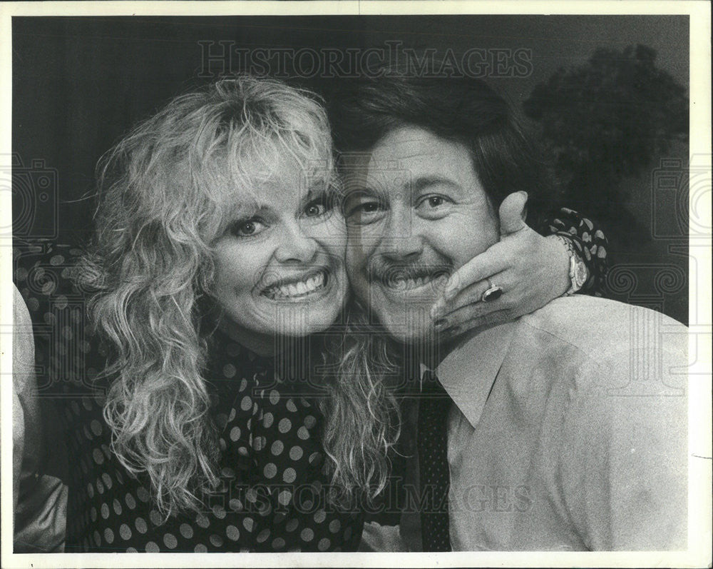 1982 Press Photo Actors Sally Struthers Tim O&#39;Donnell - Historic Images