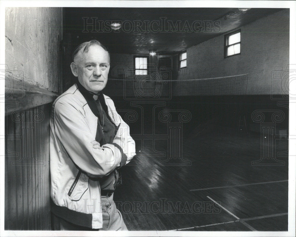 1992 Press Photo Reverend Jim Reed Carnaryville Church - Historic Images