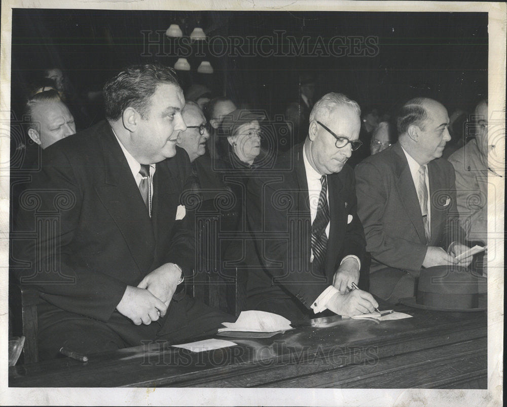 1953 Press Photo SGT. JOHN L. SULLIVAN LT. L. W. MCPHAIL STEPHEN D. SIMPSON - Historic Images