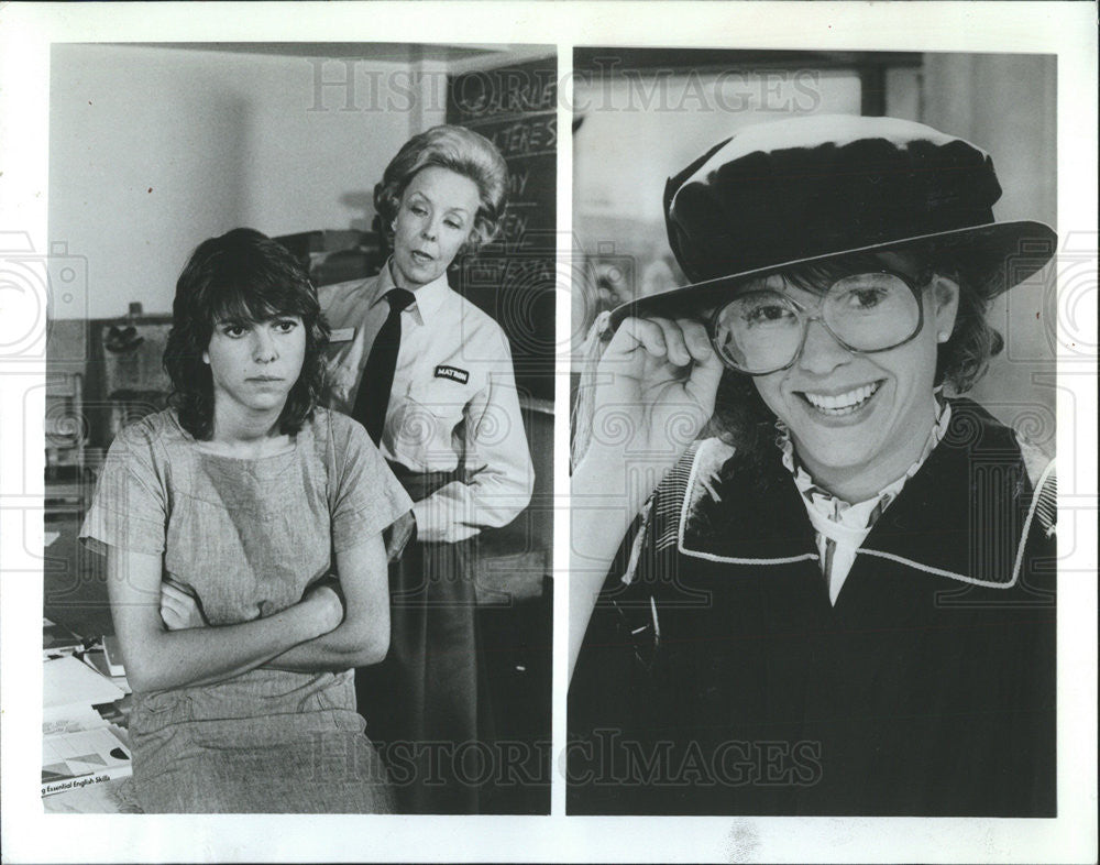 1988 Press Photo KRISTY MCNICHOL AMERICAN ACTRESS W/ DOROTHY DELLS - Historic Images