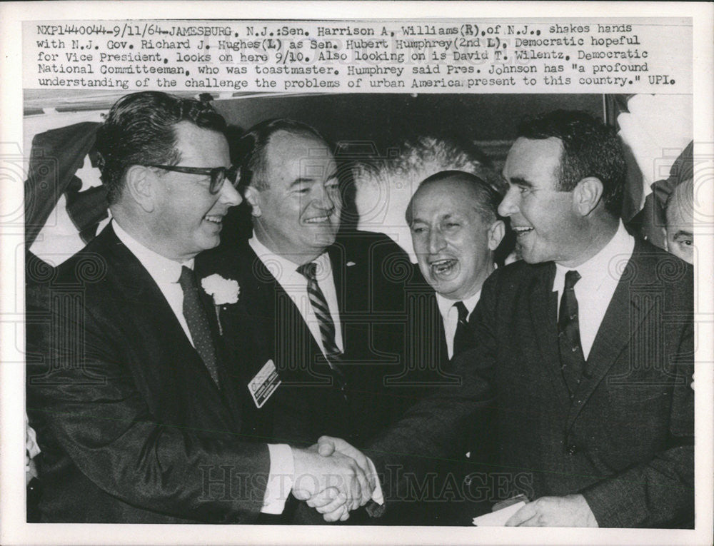 1964 Press Photo Sen Harrison A Williams Politician - Historic Images