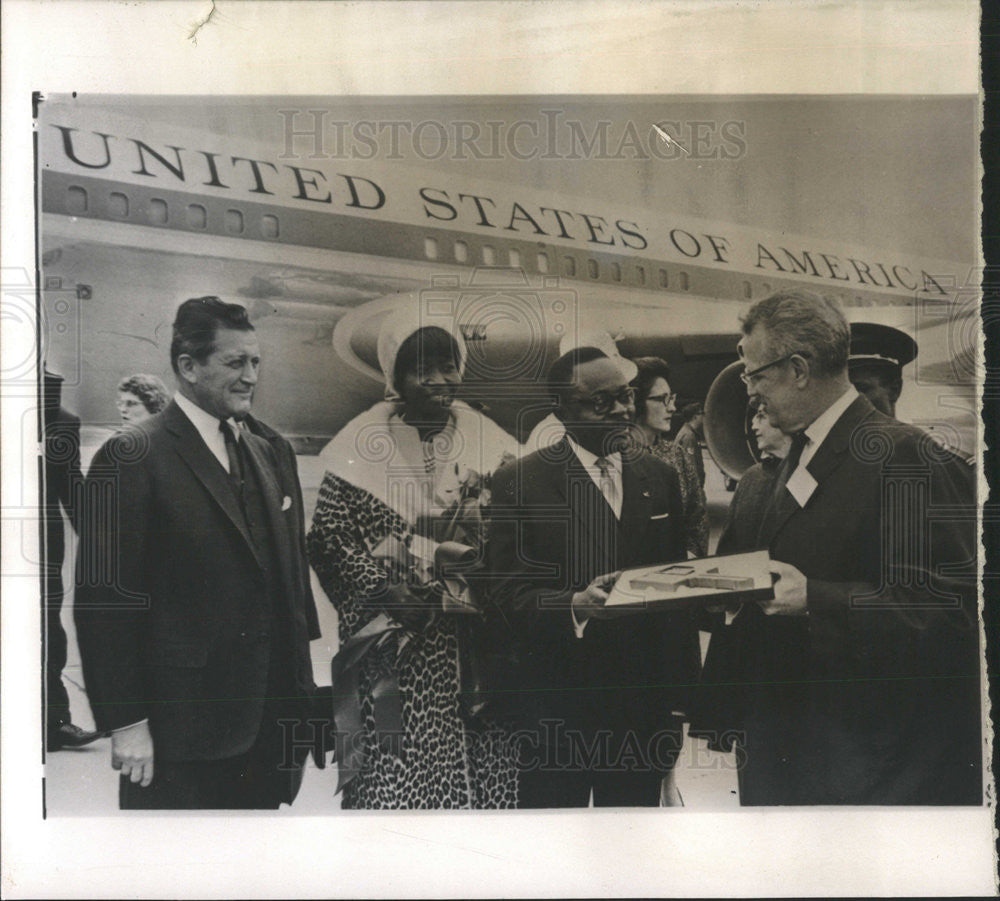 1965 Press Photo Upper Volta President African Free Nwtion - Historic Images