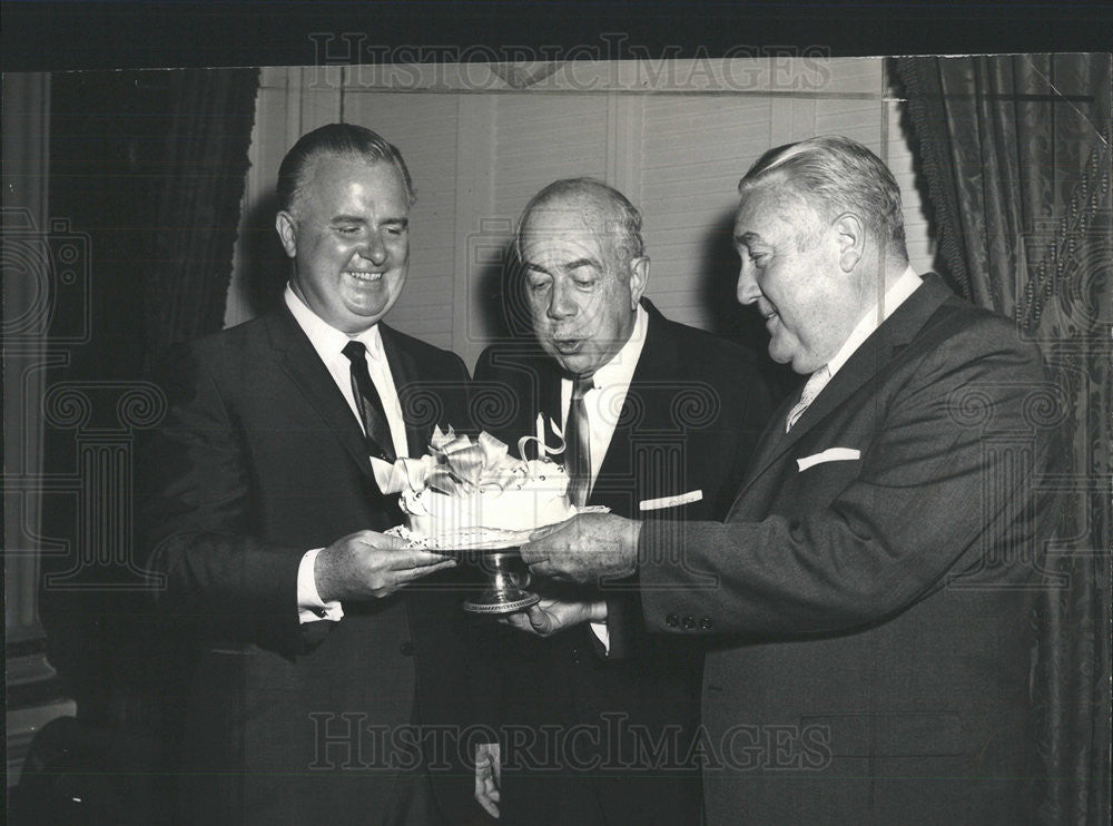 1965 Press Photo Albert Pick Jr. Pick Hotels Corp President - Historic Images