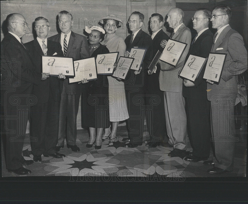 1957 Press Photo Guy E Reed Citizenship Merit Award - Historic Images