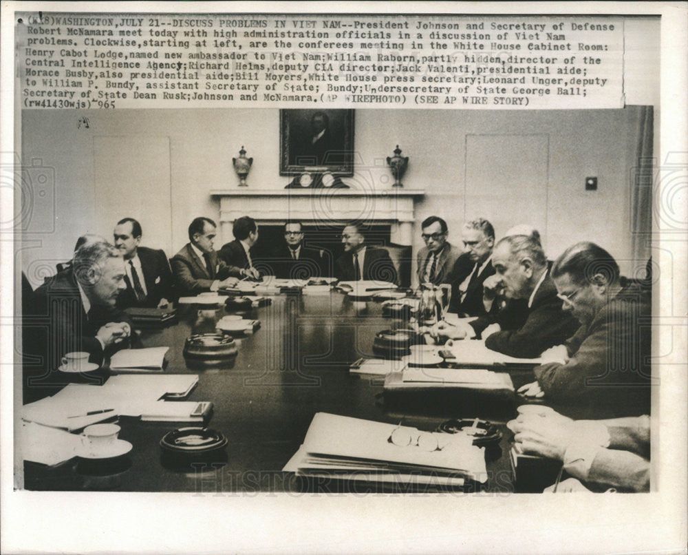 1965 Press Photo President Johnson  Secretary of Defense Robert McNamara - Historic Images