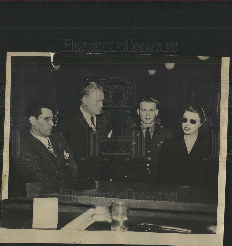 1945 Press Photo BERT K. NASITER ATTORNEY JOHN S. BOYLE LT. GLENN - Historic Images