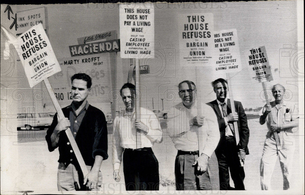 1964 Press Photo First strike of legalized gambling employees - Historic Images