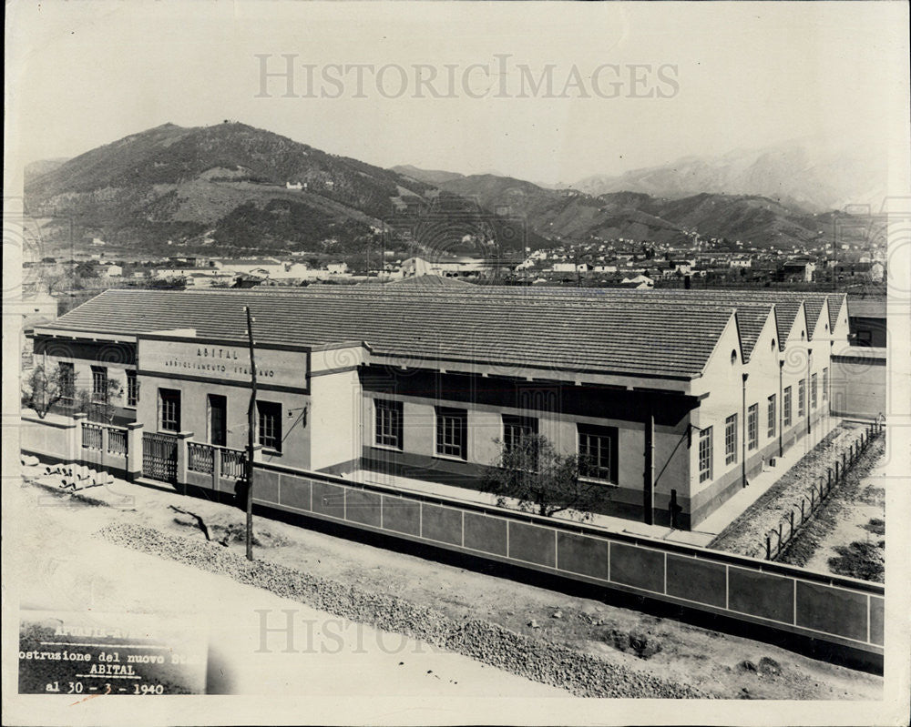 1949 Press Photo $250,000 clothing factory Carrarra, Italy. - Historic Images