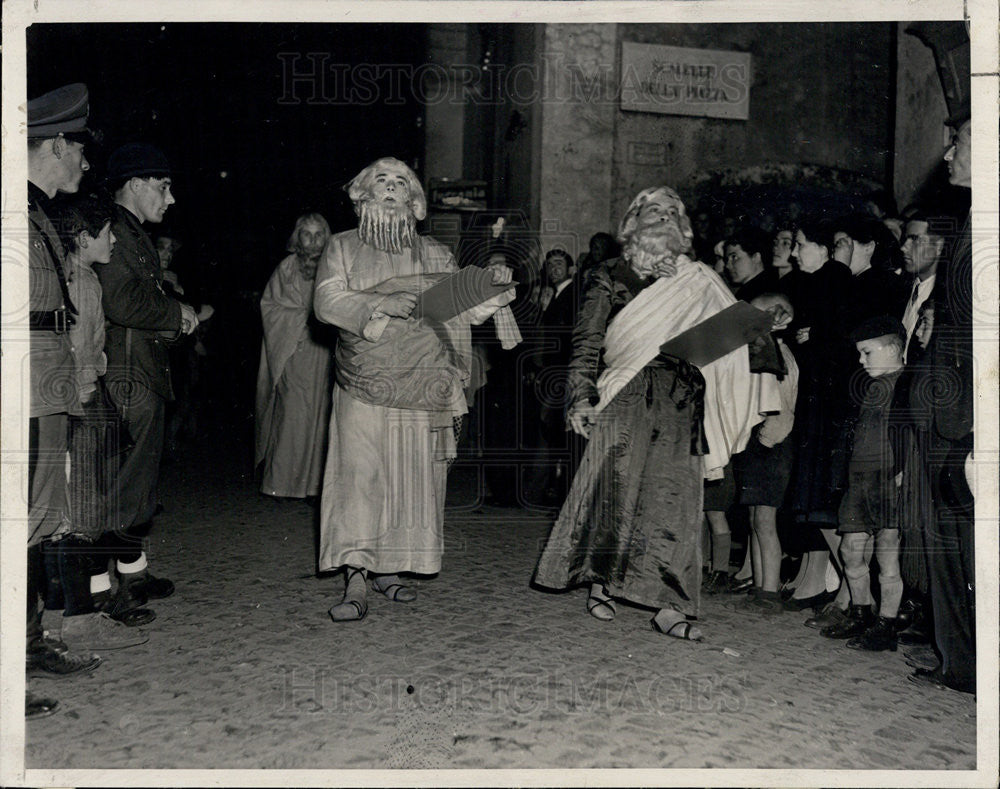 1940 Press Photo Isaiah Jeremiah major prophets stage Passion Play Italy - Historic Images