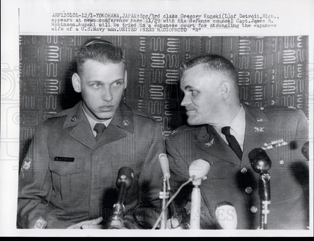 1957 Press Photo Greg Kupski and his defense counsel Capt James R Robinson - Historic Images