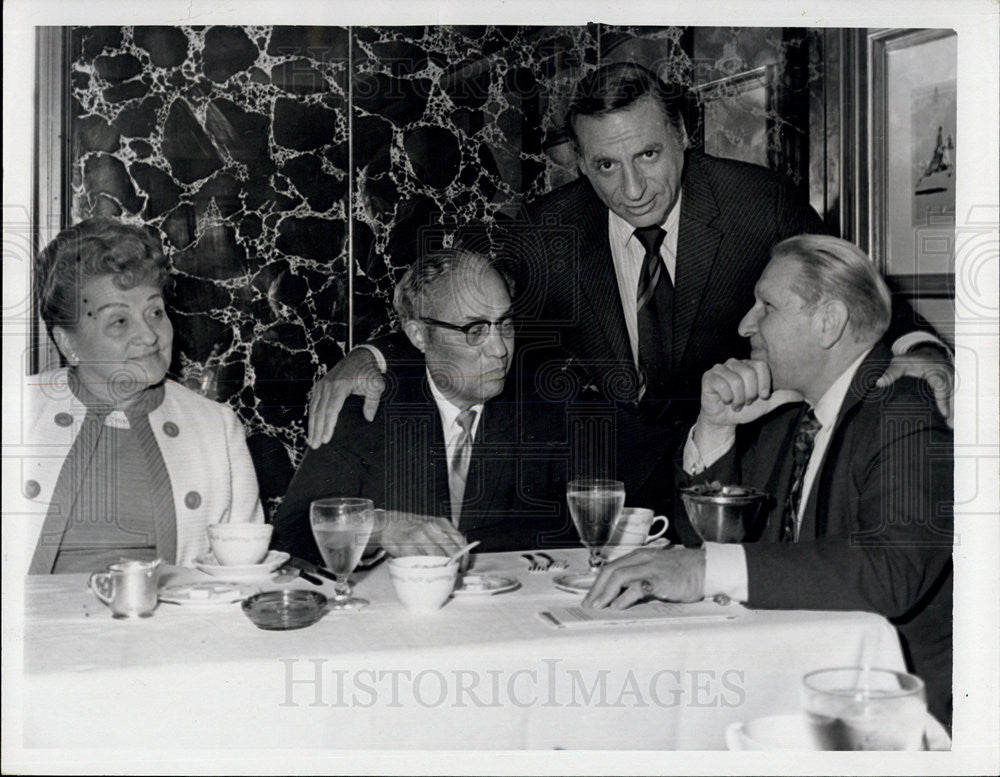 1970 Press Photo Weiznam Institue of Science at Luncheon Honoring VP Humphrey - Historic Images