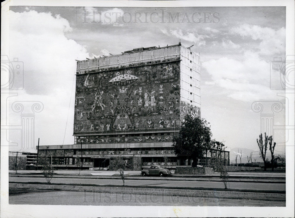 1953 Press Photo University of Mexico monolithic bldg - Historic Images