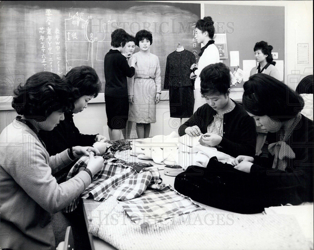 Press Photo Students at dress making school in Japan - Historic Images