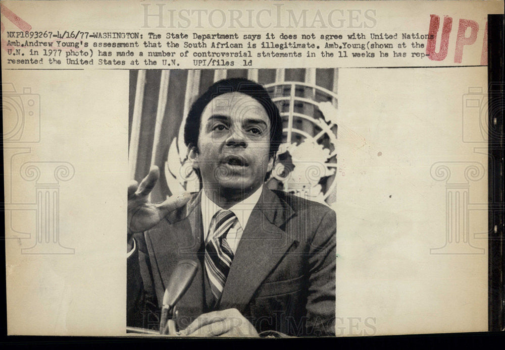 1977 Press Photo Amb. Andrew Young at the U.N. - Historic Images