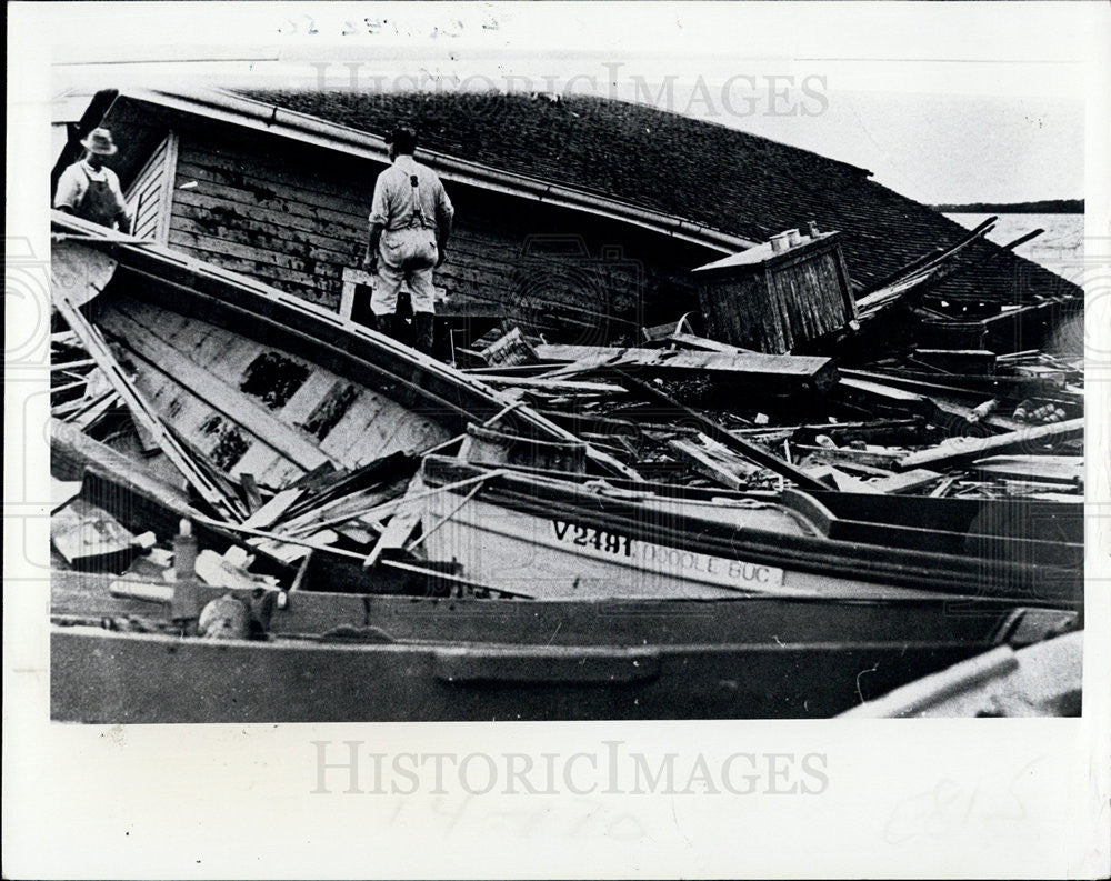 1971 Press Photo Wreckage from Hurricane - Historic Images