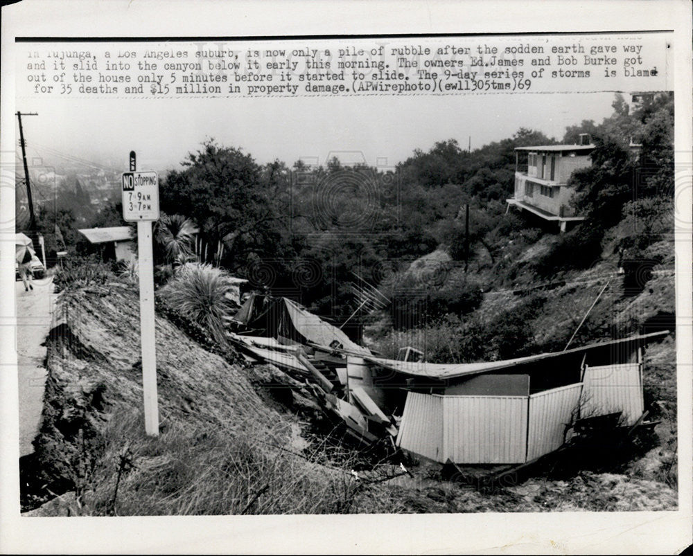 1969 Press Photo Los Angeles Suburban Home Destroyed Storm Landslide California - Historic Images