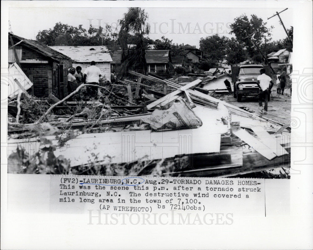 Press Photo Tornado damage in Laurinburg,N.C. - Historic Images