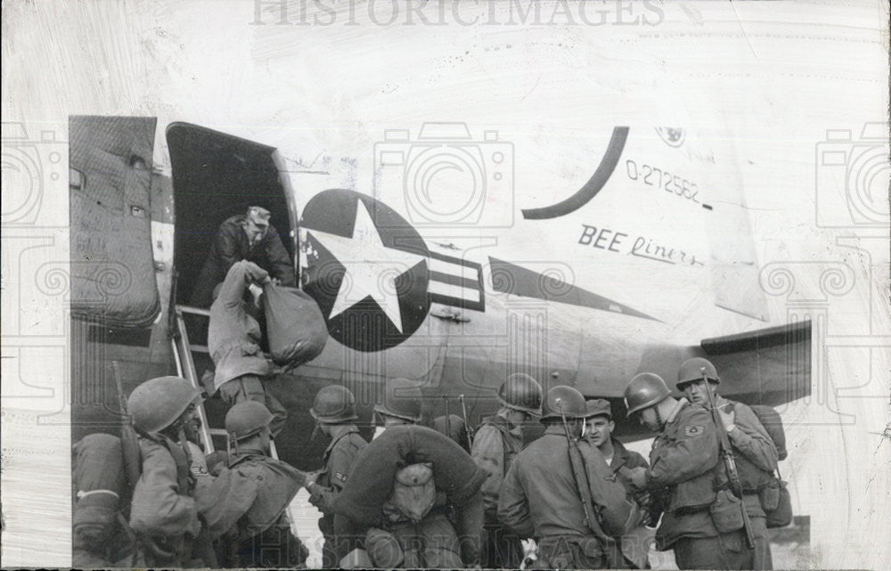 1956 Press Photo US Air Force 18th Fighter-Bomber Wing; C-54 Skymaster, Okinawa - Historic Images