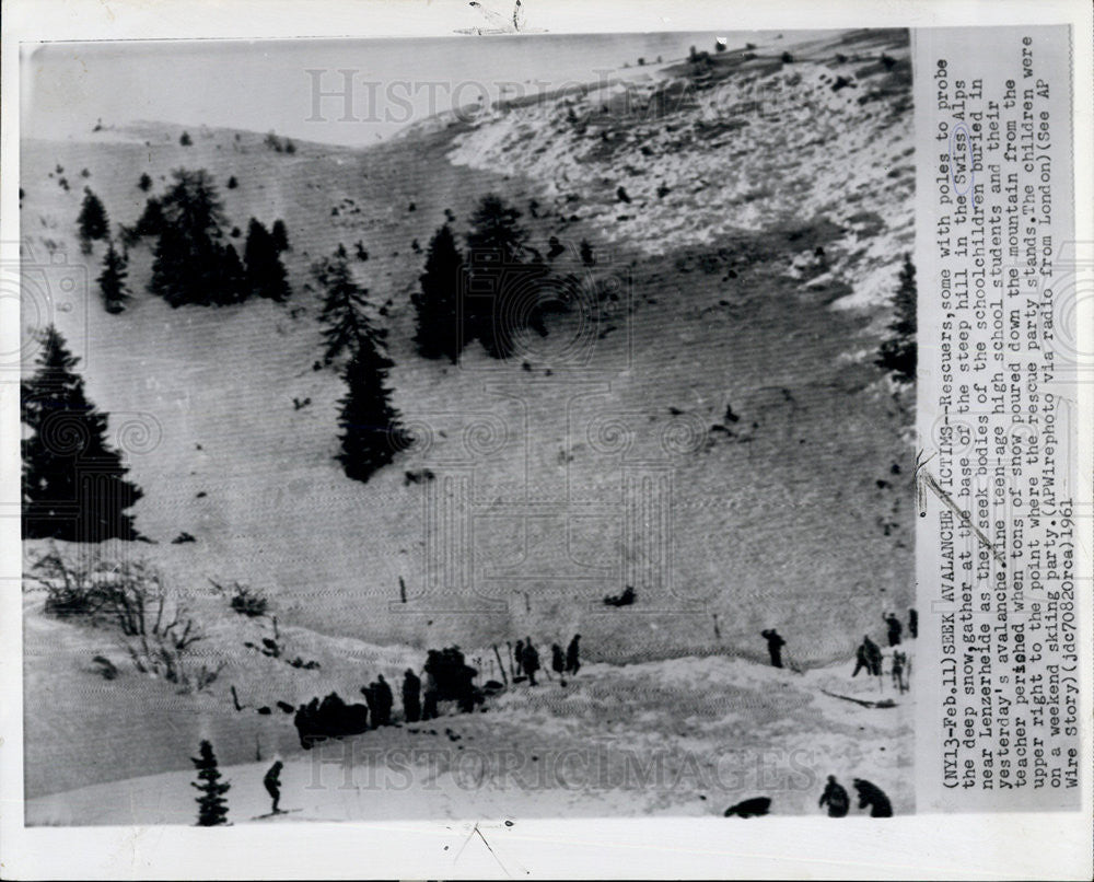 1961 Press Photo Rescuers Search for Avalanche Victims in the Swiss Alps - Historic Images