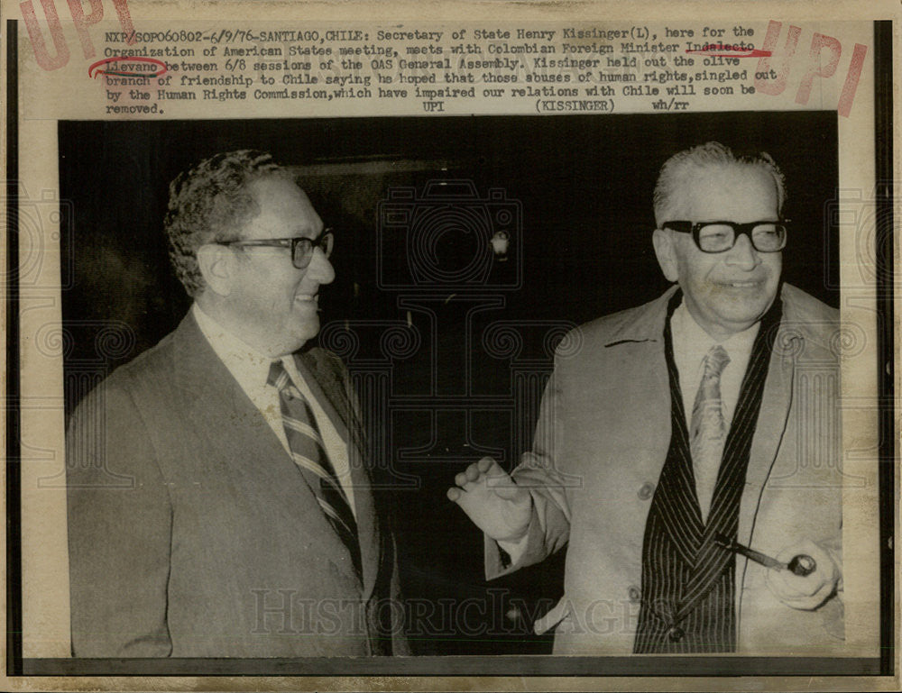 1976 Press Photo Secretary State Kissinger Columbia Foreign Minister Lievano - Historic Images