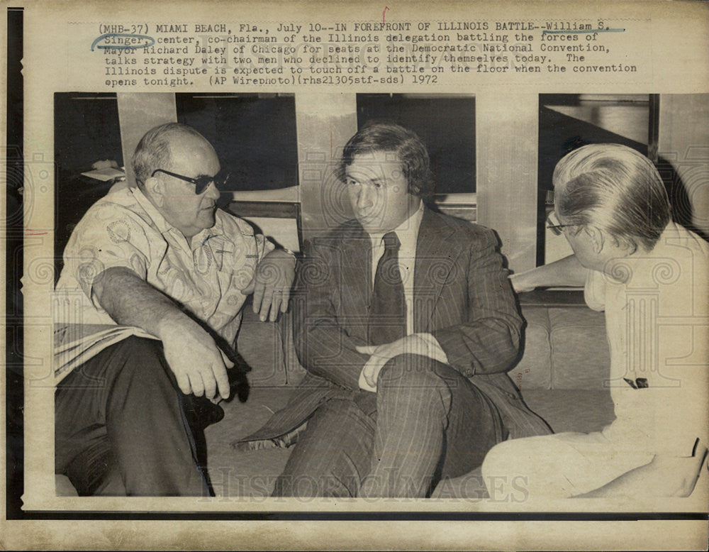 1972 Press Photo William Singer and Mayor Daley of Chicago,Ill - Historic Images