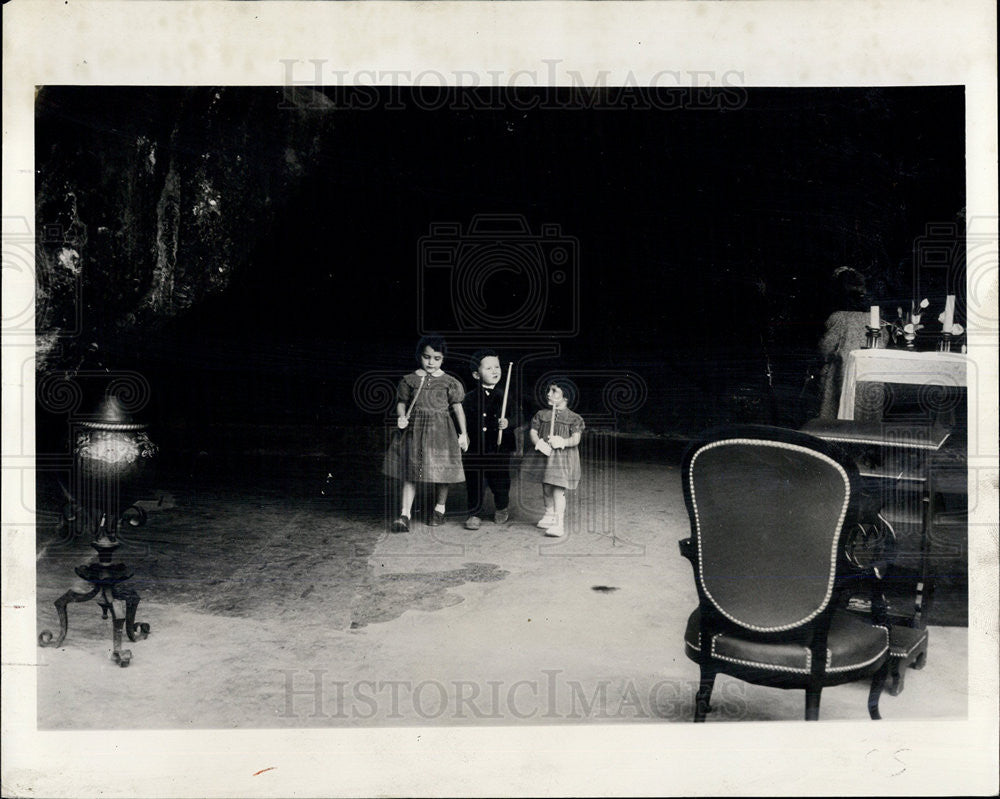 1958 Press Photo Francoise/Bernard/Marie Soubirous/Saint Bernadette Soubirous - Historic Images