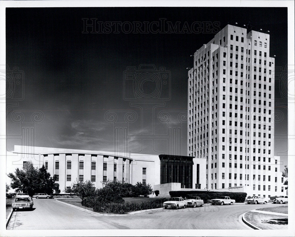 1965 Press Photo The State Capitol Building In Bismarck, North Dakota - Historic Images