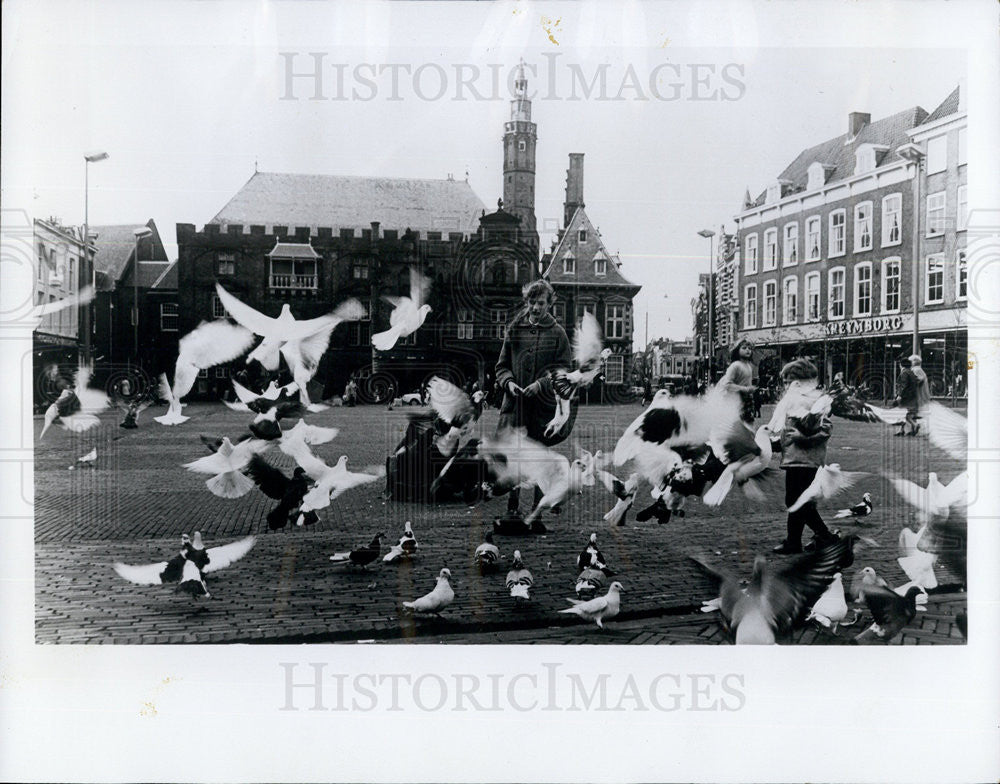 1969 Press Photo The Other Haarlem, Karl E. Meyer - Historic Images